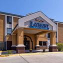 Hotel Baymont by Wyndham Lawrence
