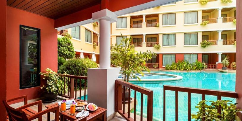 Отель Patong Paragon Resort & Spa SHA Extra Plus