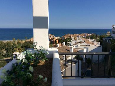 Apartments casares By The Sea