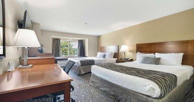 Отель SureStay Plus Hotel by Best Western Rocklin