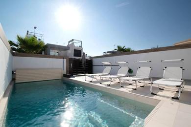 Дом отдыха Magnifique villa avec piscine privée chauffée