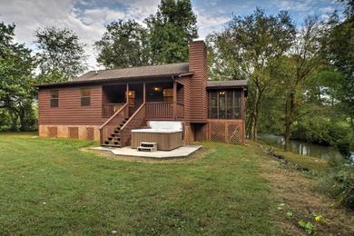 The Mill House Creekfront Cabin Near Chattanooga
