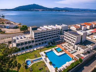 Отель Hotel Porta do Sol Conference & SPA
