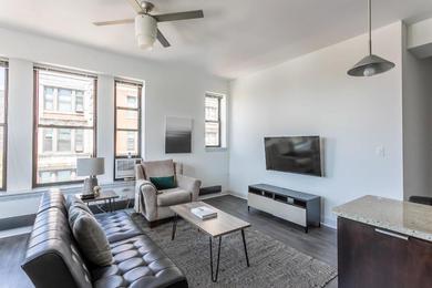 Apartments Trendy HP 2BR with Fast Transit to UChicago & DT by Zencity