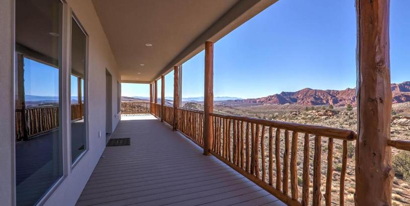 Holiday home Desert Tranquility - Home in Leeds, UT 2 bed 2 bath, full ground level of ranch house