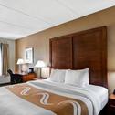Hotel Quality Inn & Suites Heritage Park