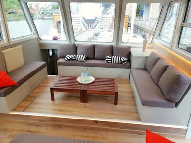 Ботель romantisches Hausboot - große Dachterrasse - gratis Bootstour - sehr zentral