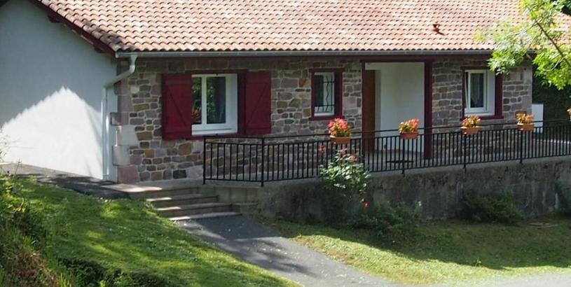 Holiday home Gîte Arnéguy, 3 pièces, 5 personnes - FR-1-384-390