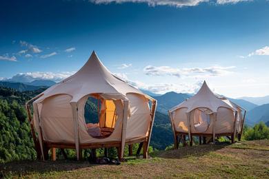 Luxury tent Glamping Tago