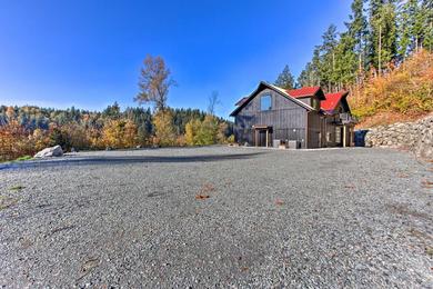 Holiday home Eatonville Home with Fire Pit and Scenic Views!