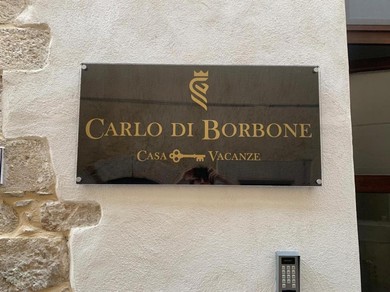 Hotel CARLO DI BORBONE - Casa Vacanze-