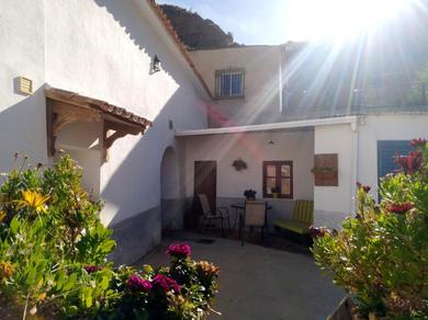 Apartments Apartment with 3 bedrooms in Cortes y Graena with wonderful mountain view and enclosed garden