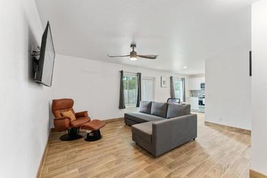 Апартаменты Coolidge 3bd 2ba upgraded apartment with amenities