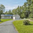 Holiday home Lakeside at Zac, Private Lake & Nearby Delaware River