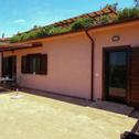 Дом отдыха Enticing Farmhouse in Montalto di Castro near Sea
