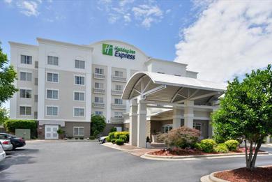 Отель Holiday Inn Express Hotel & Suites Mooresville - Lake Norman, an IHG Hotel