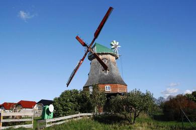 Дом отдыха Dutch windmill in Neubukow
