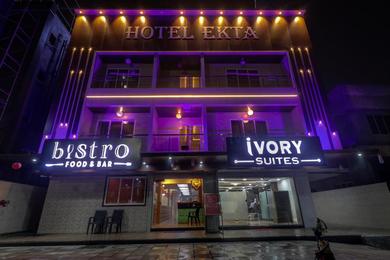 Hotel Ivory Suites