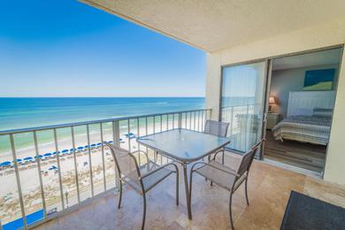 Regency Towers 710, 2 Bedrooms, Sleeps 8, Beachfront, Wi-Fi, Pool, Complimentary Beach Chairs and Umbrella