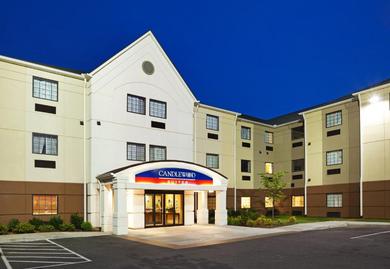 Отель Candlewood Suites Knoxville Airport-Alcoa, an IHG Hotel