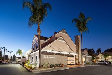 Отель Residence by Marriott Inn Long Beach