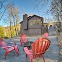 Holiday home Slopeside Retreat in Massanutten Hot Tub and Deck!