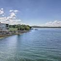 Holiday home Pet-Friendly Home - 9 Mi to Table Rock Lake!