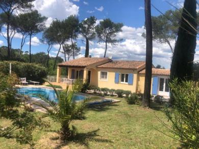 Вилла Charmante Villa avec piscine chauffée et terrain de pétanque