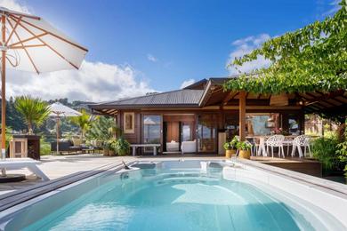 Villa Manuiti the luxury tropical charm with a breathtaking view