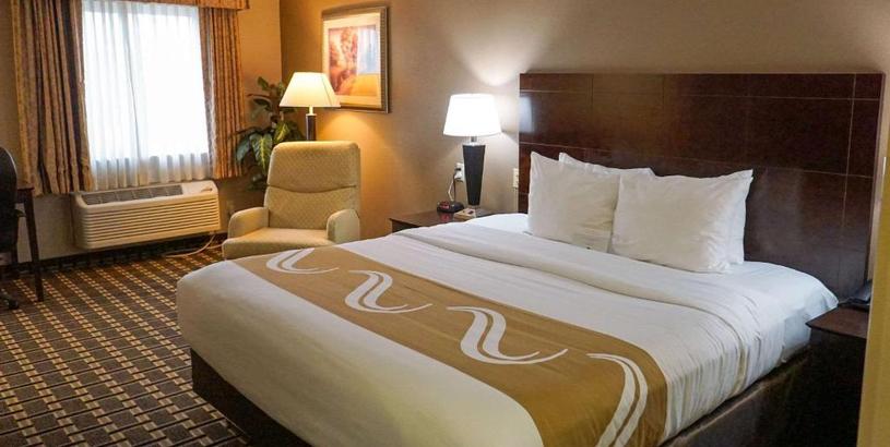 Hotel Quality Inn & Suites Watertown