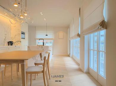 Apartments Stunning, luxurious spacious design apartment ref J00720