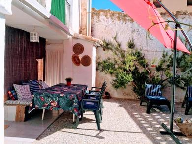 Holiday home 3 bedrooms house with enclosed garden and wifi at El Poyo del Cid