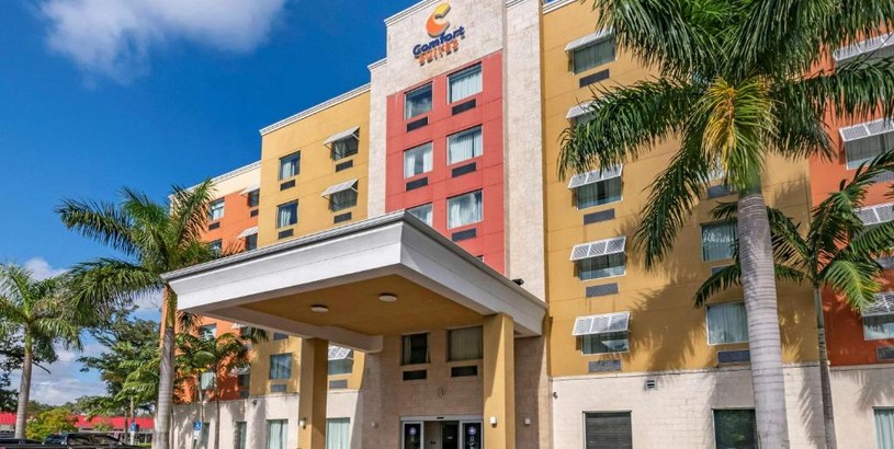 Отель Comfort Suites Fort Lauderdale Airport South & Cruise Port