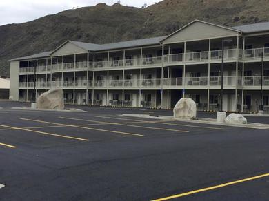 Hotel Yellowstone Big Rock Inn