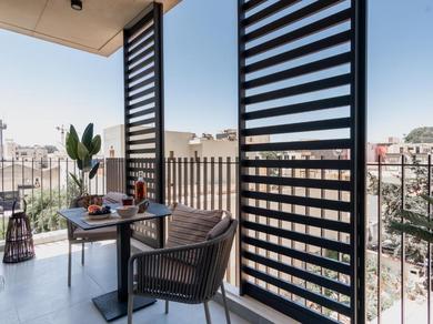 Brand-new apartment in sunny, downtown Limassol All yours
