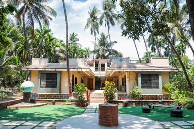 Resort Jogalekar Cottage