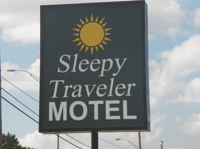 Мотель Sleepy Traveler Motel