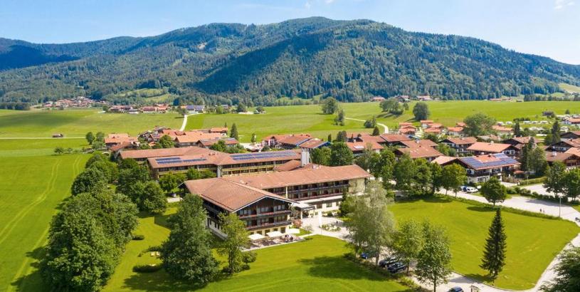 Отель Das Wiesgauer - Alpenhotel Inzell