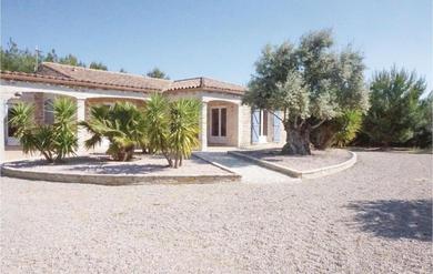 Nice home in Ferrals les Corbires with 3 Bedrooms, WiFi and Outdoor swimming pool