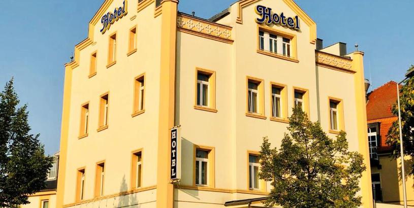 Отель Hotel am Bayrischen Platz
