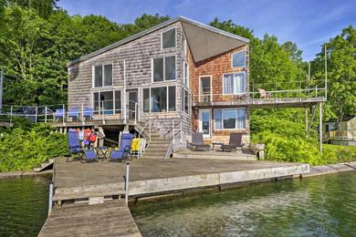 Дом отдыха Waterfront DeRuyter Home with Private Dock!