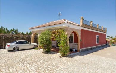 Holiday home Stunning home in Olivares with Outdoor swimming pool and 3 Bedrooms
