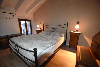 Guest house AkiHouse - rooms and apartments on Garda Lake