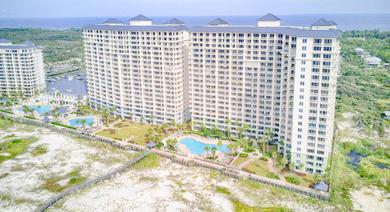 Aparthotel NEW! Beach Club Condo & Pool - Home Away from Home!