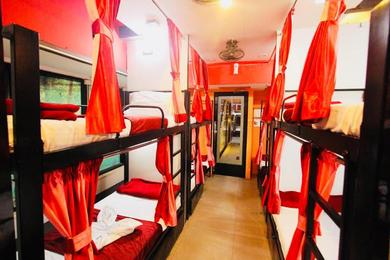 Town Hostel Mumbai - AC Dormitory