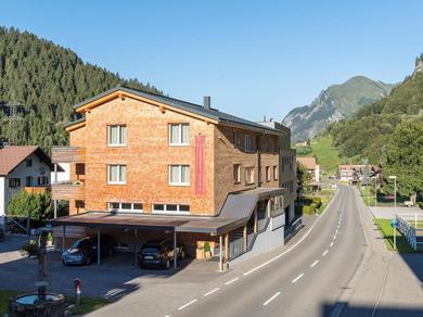 Апарт-отель Alpine Lodge Klösterle am Arlberg