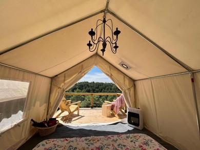 Luxury tent Tentrr Signature Site - Maverick at Defenders Retreat - Site L
