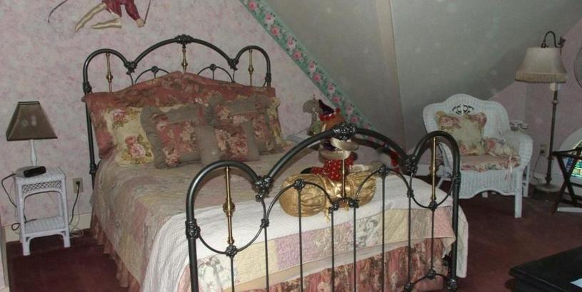 Гостевой дом Robin's Nest Bed & Breakfast