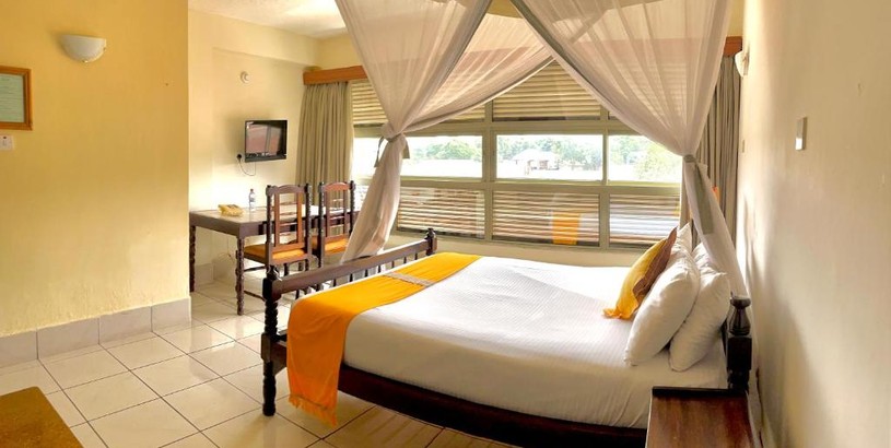 Отель Kenya Comfort Suites