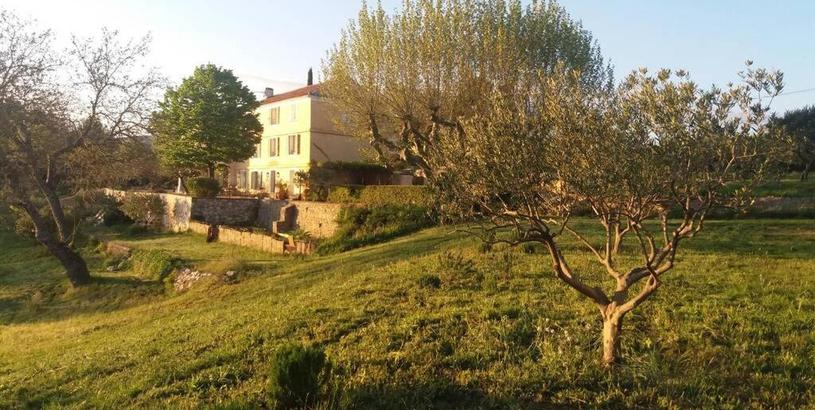 Holiday home Bastide au milieu des vignes et des oliviers Aups